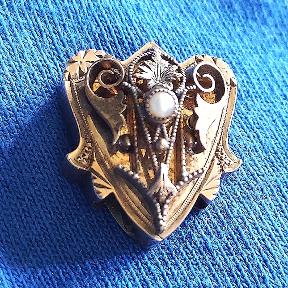 Victorian Style, Antique Watch Chain/Necklace Slide, Circa 1920.